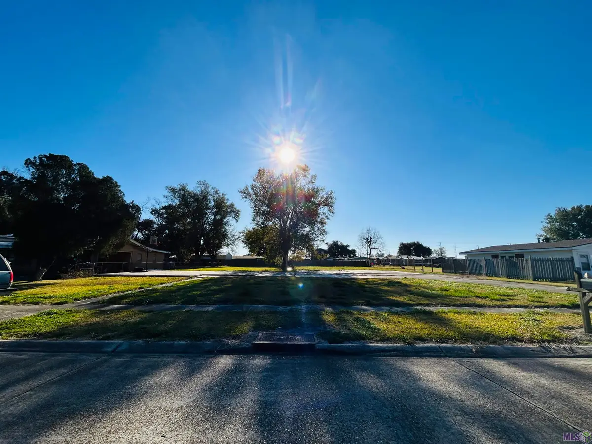 112 Evelyn Avenue, Houma, LA 70363 - Image #1