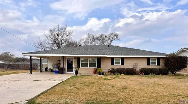 1017 Hickory St, Morgan City, LA 70380