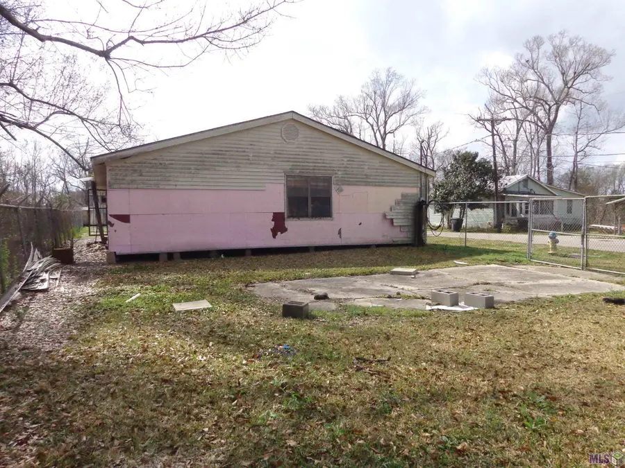 284 Carlos Street, Houma, LA 70364 - #3