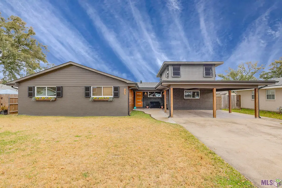 23 Dallas Dr, Houma, LA 70360 - #1