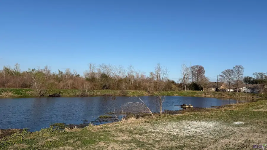 228 Newsom Dr, Houma, LA 70360 - #3