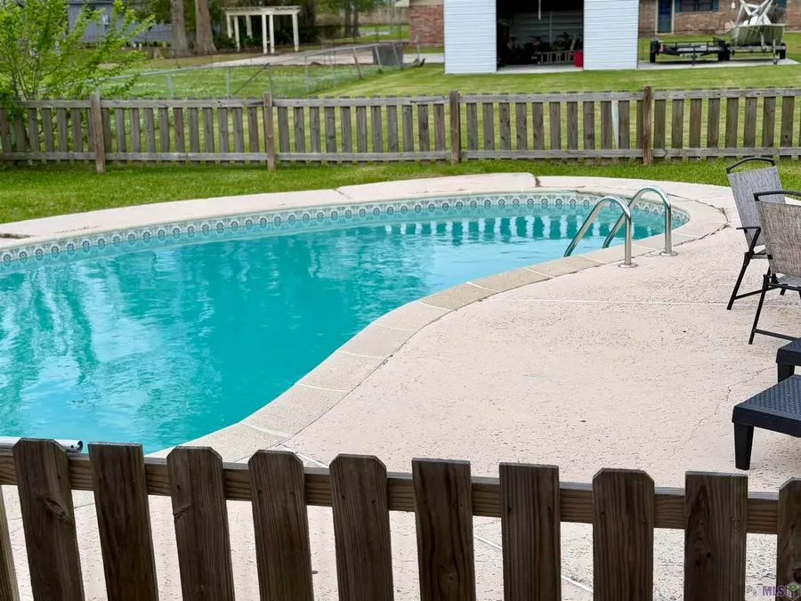 225 Guidry St, Bourg, LA 70343 - #2