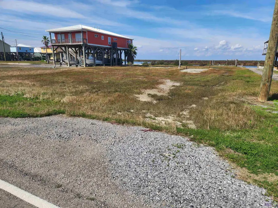 397 Highway 1, Grand Isle, LA 70358 - #2