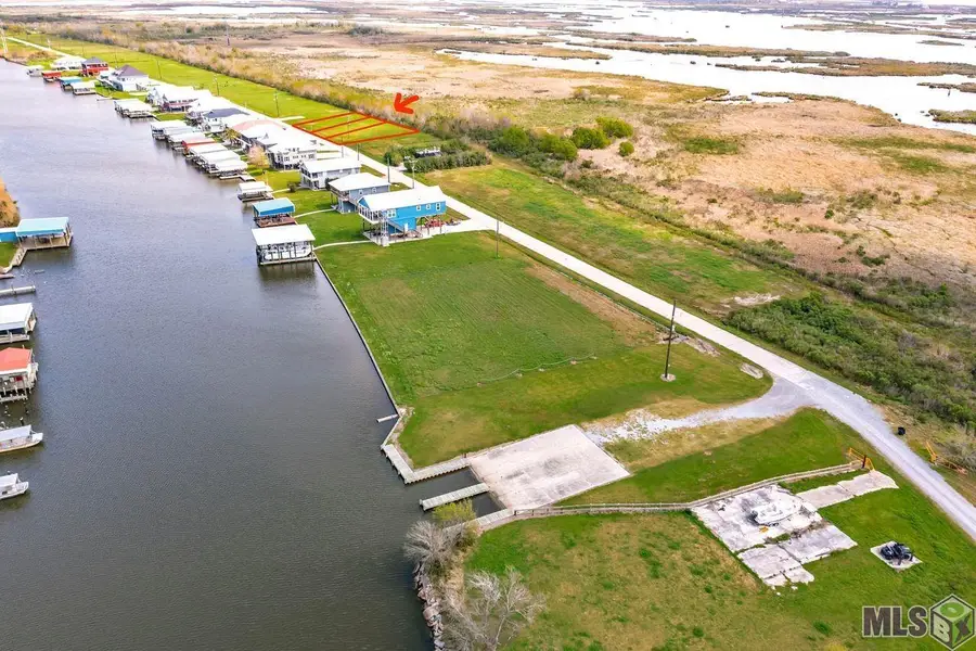 6285 Bayouside Dr, Chauvin, LA 70344 - #2