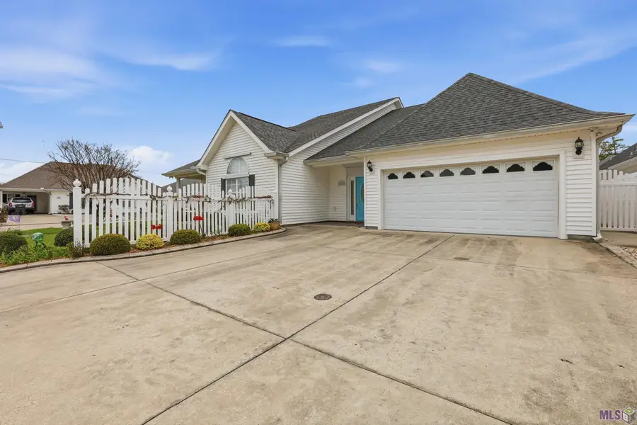 110 Magnolia Courtyard, Houma, LA 70364 - #2