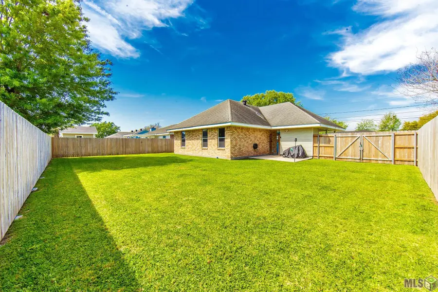 1133 W Camilla Dr, Thibodaux, LA 70301 - #3