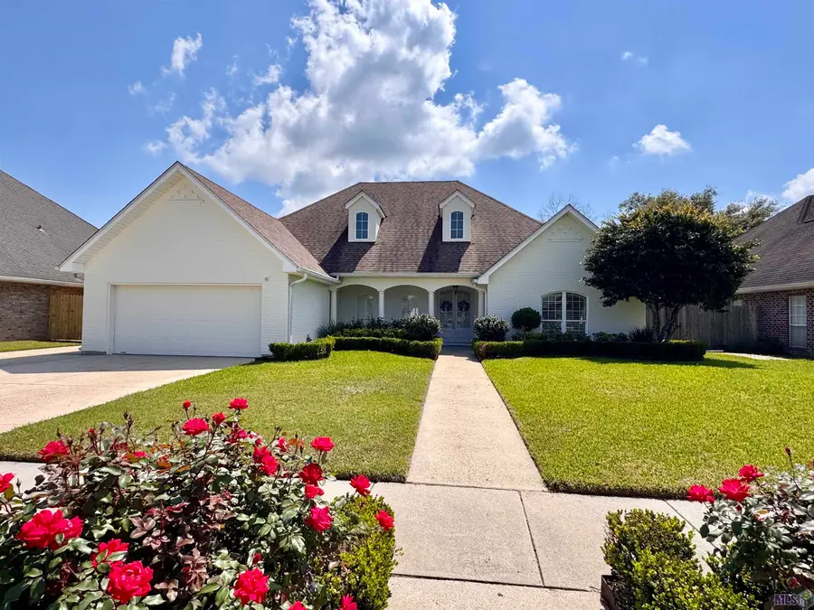 401 Riverside Dr, Berwick, LA 70342 - #2