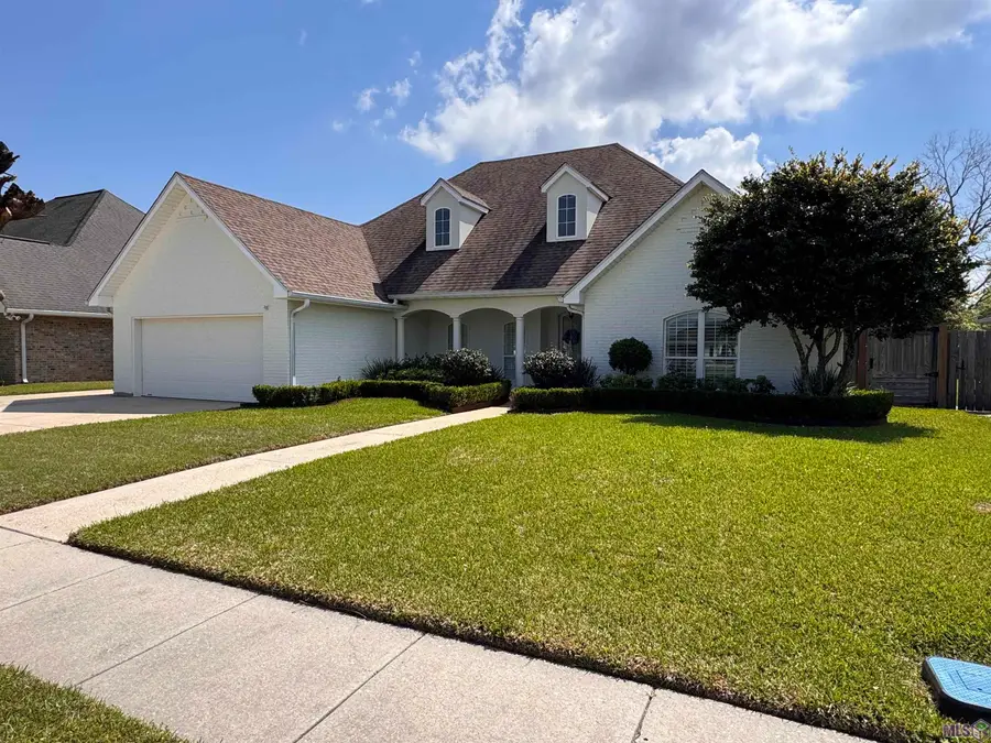 401 Riverside Dr, Berwick, LA 70342 - #3