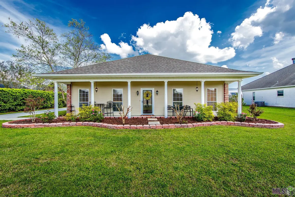 249 Lake Penchant Court, Houma, LA 70360 - #1