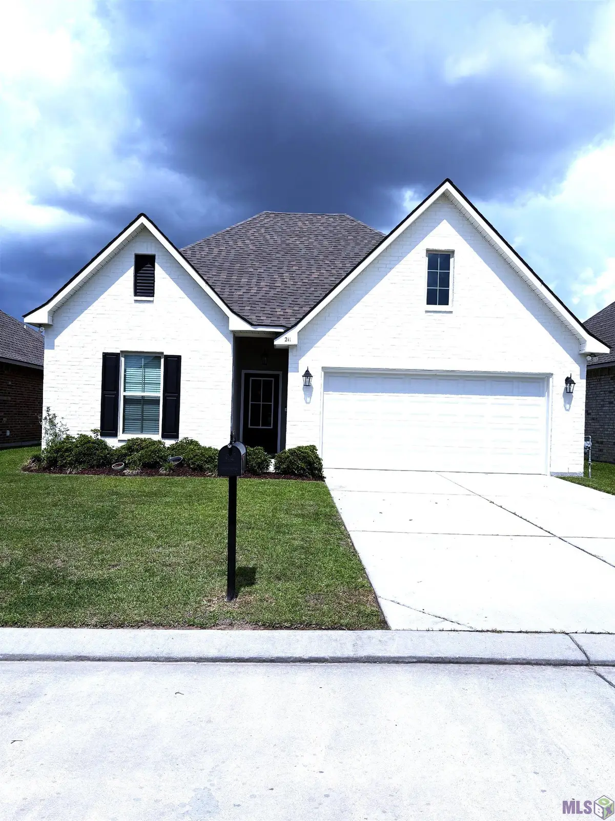 211 Magazine Loop, Thibodaux, LA 70301 - #1