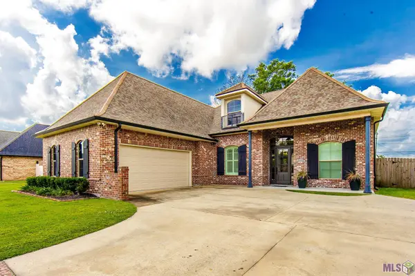 2884 Quiet Oak Place, Schriever, LA 70359