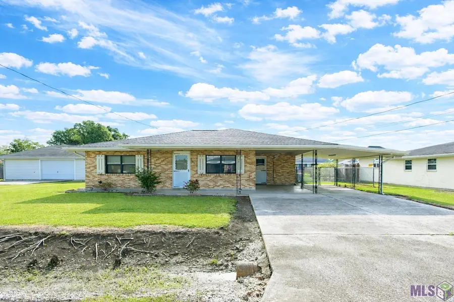 1143 W Camellia Dr, Thibodaux, LA 70301 - #2