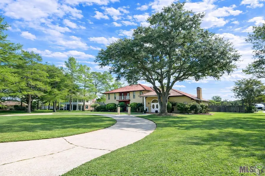 221 Rienzi Drive, Thibodaux, LA 70301 - #2