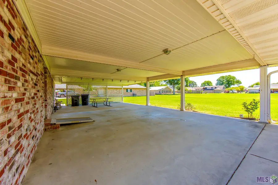 119 Norwich Dr, Houma, LA 70360 - #3