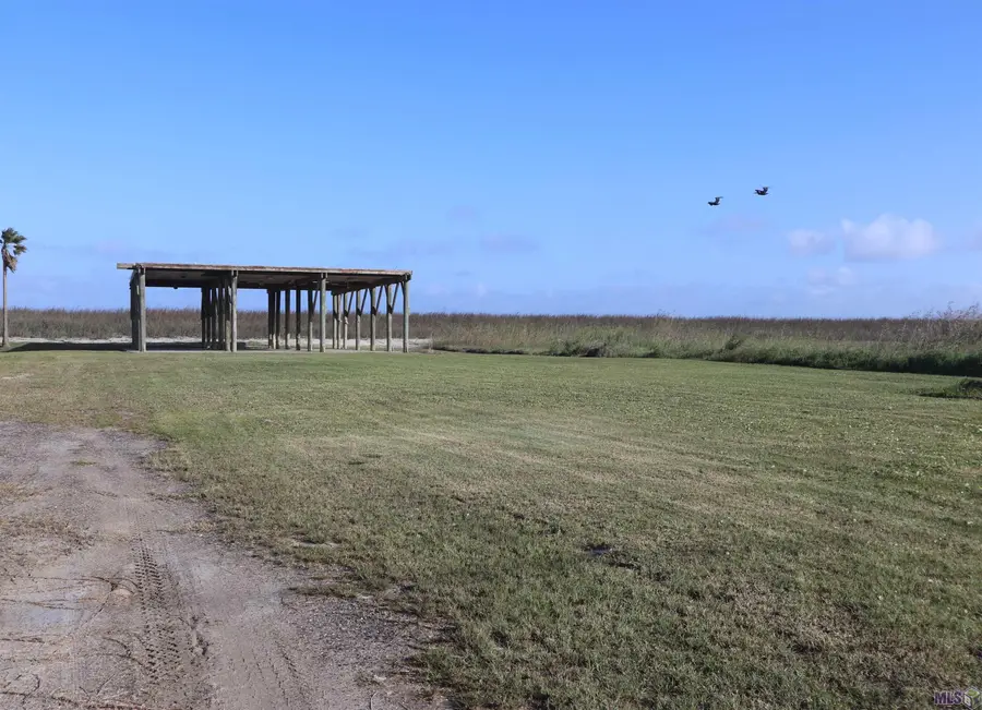 1746 Highway 1, Grand Isle, LA 70358 - #2