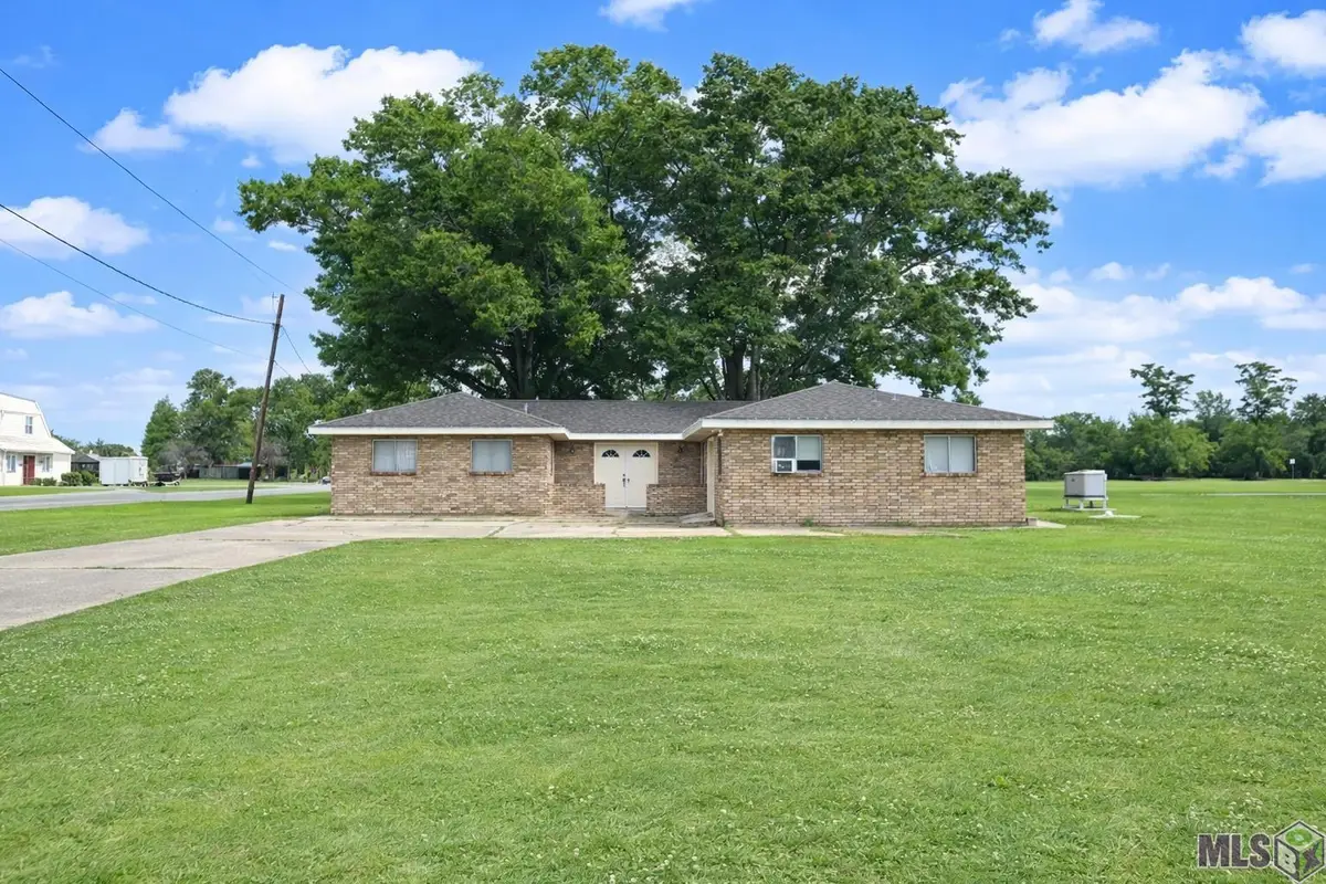 766 Bayou Blue Rd, Houma, LA 70364 - #1