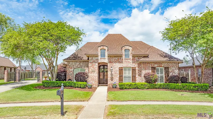 3402 Briarwood Dr, Houma, LA 70360 - #2