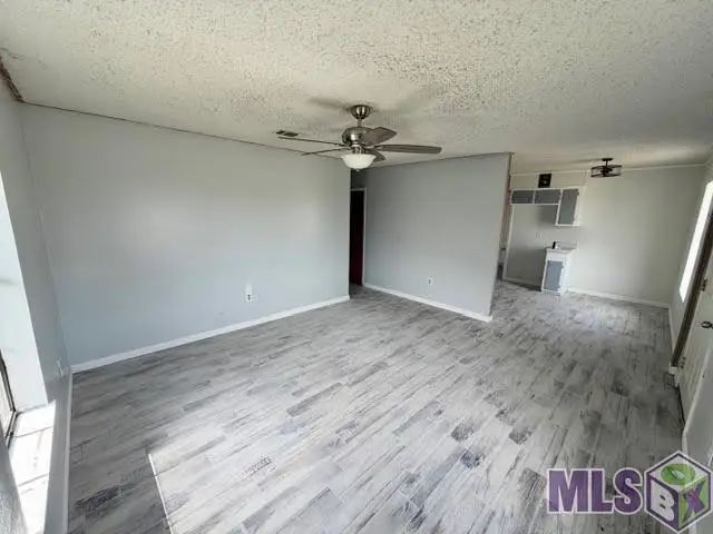 3728 Thomas Dr, Houma, LA 70363 - #3