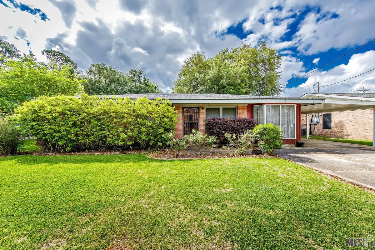 704 Collins Dr, Houma, LA 70364 - #1