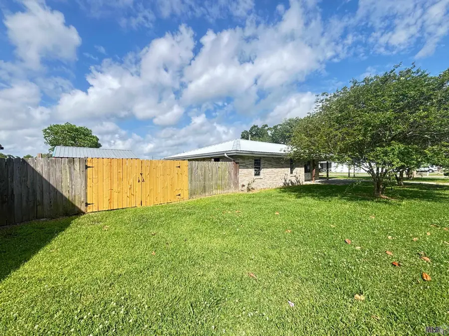 400 Third St, Lockport, LA 70374 - #2