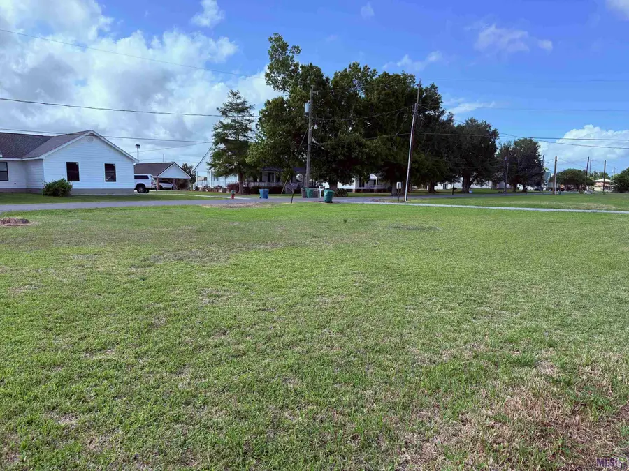 1318 W Ave F, Larose, LA 70373 - #2