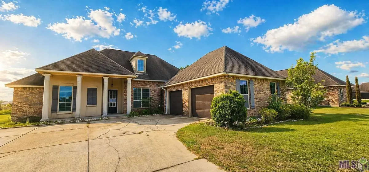 383 Crossing North St, Thibodaux, LA 70301 - #1