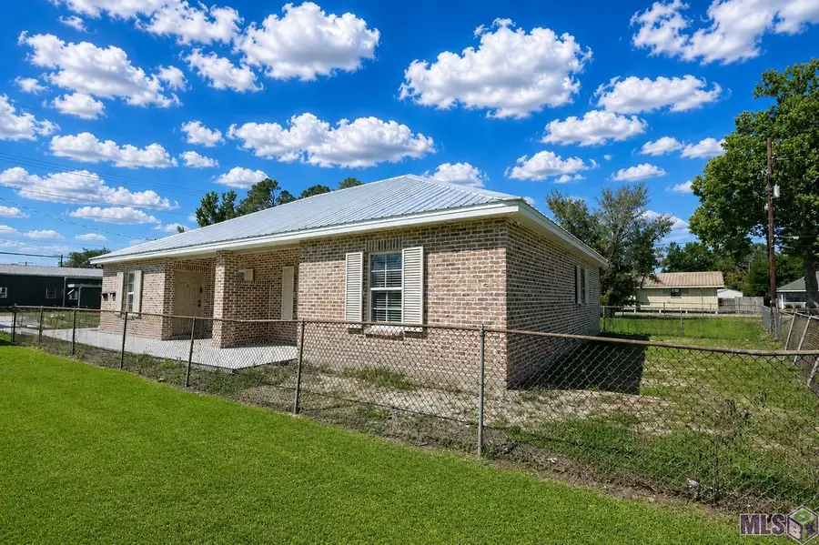 319 Talbot Ave #A & B, Thibodaux, LA 70301 - #2