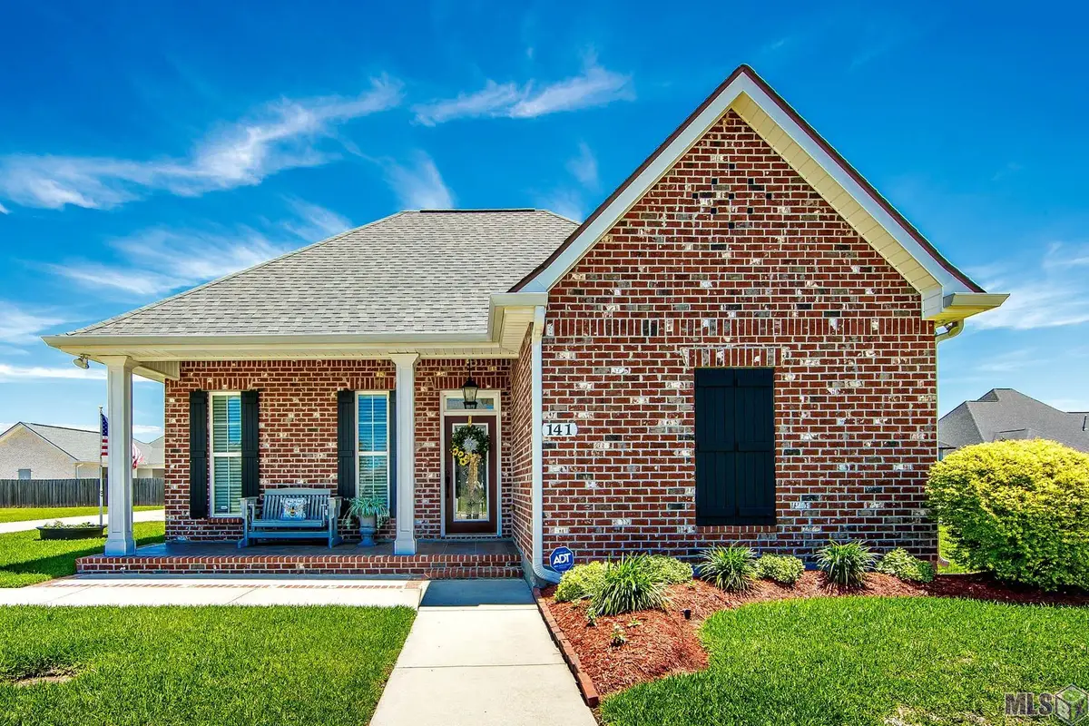 141 Waterford Dr, Thibodaux, LA 70301 - #1