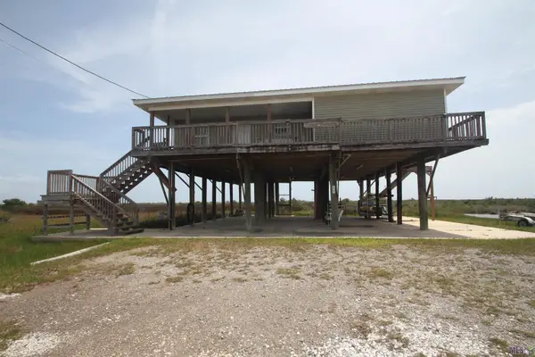 626 Highway 1, Grand Isle, LA 70358