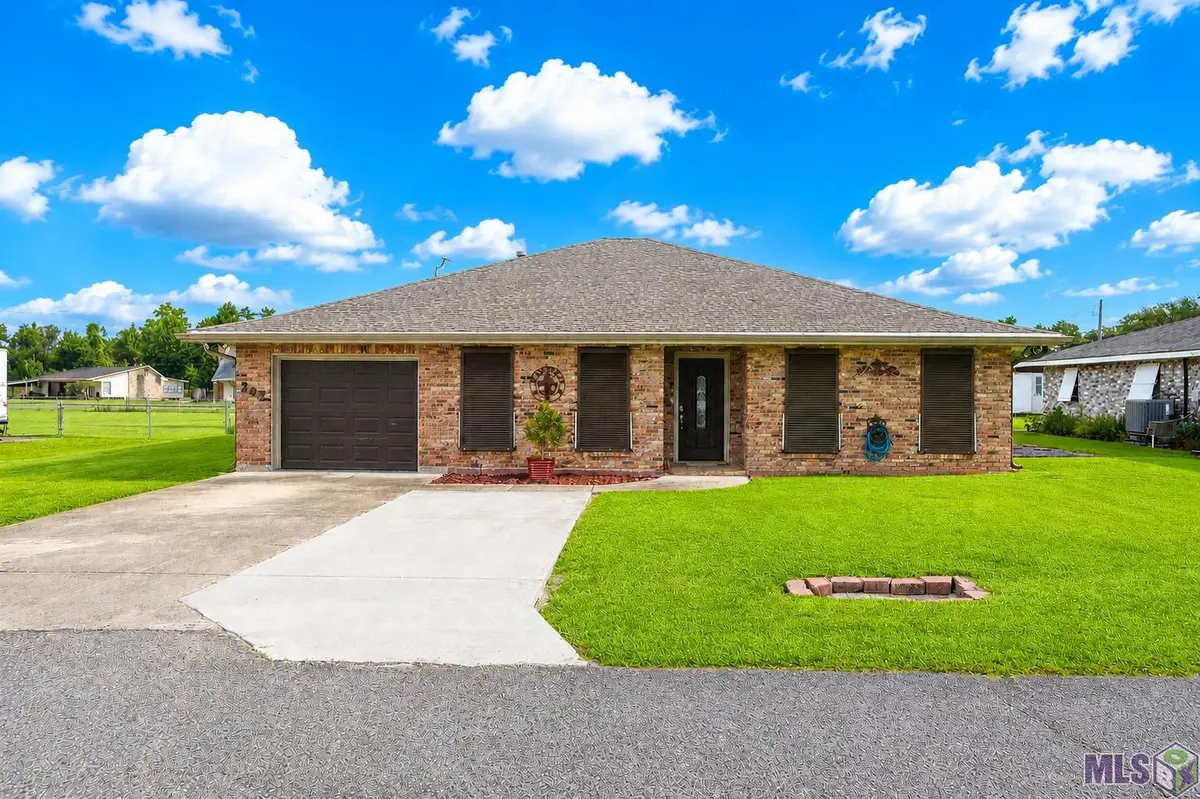 202 Tina Street, Houma, LA 70363 - #1
