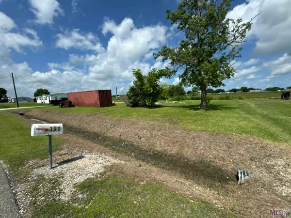 190 Plaisance Drive, Raceland, LA 70394
