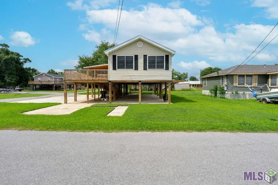 208 Lynn St, Chauvin, LA 70344 - #3