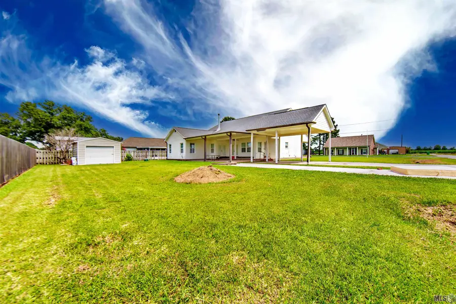 144 Seraphin Dr, Napoleonville, LA 70390 - #3