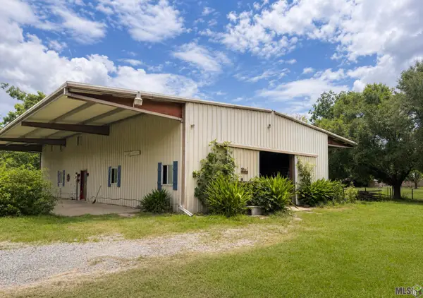 147 Redwood St, Labadieville, LA 70372