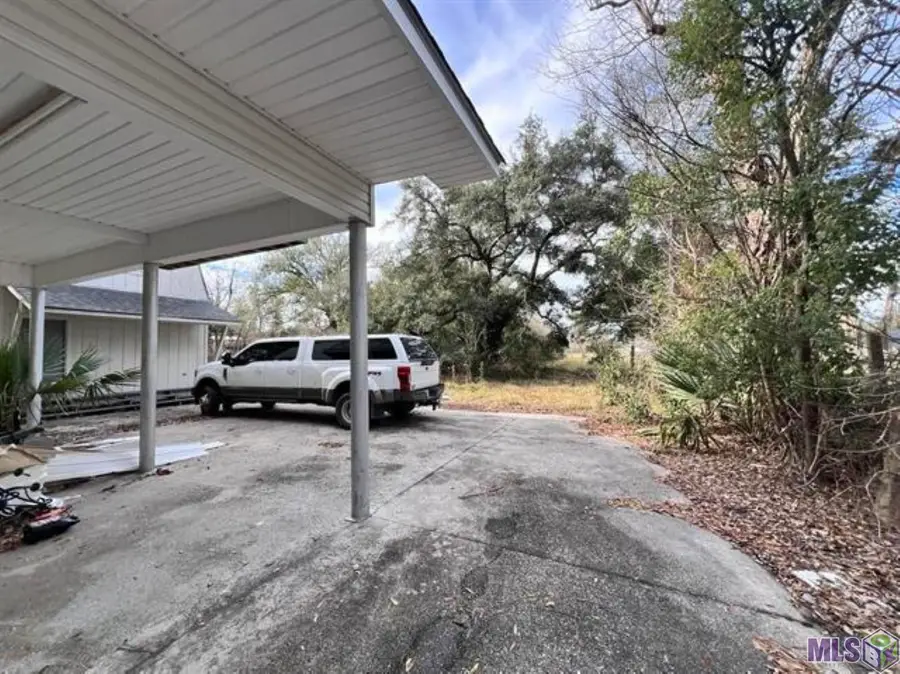 165 Camley Lane, Golden Meadow, LA 70357 - #2