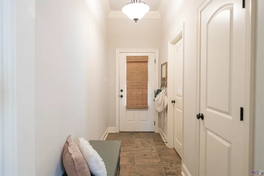 213 Madio Drive, Houma, LA 70364 - #3