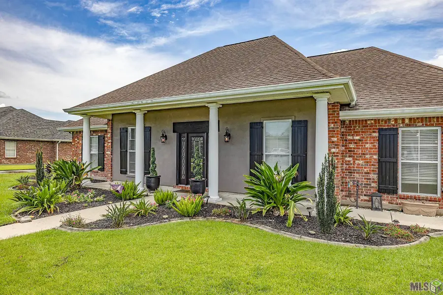 181 Lake Mechant Court, Houma, LA 70360 - #3