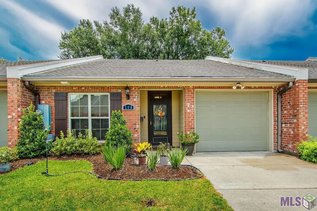 109 Plantation Ridge Dr, Thibodaux, LA 70301 - #1