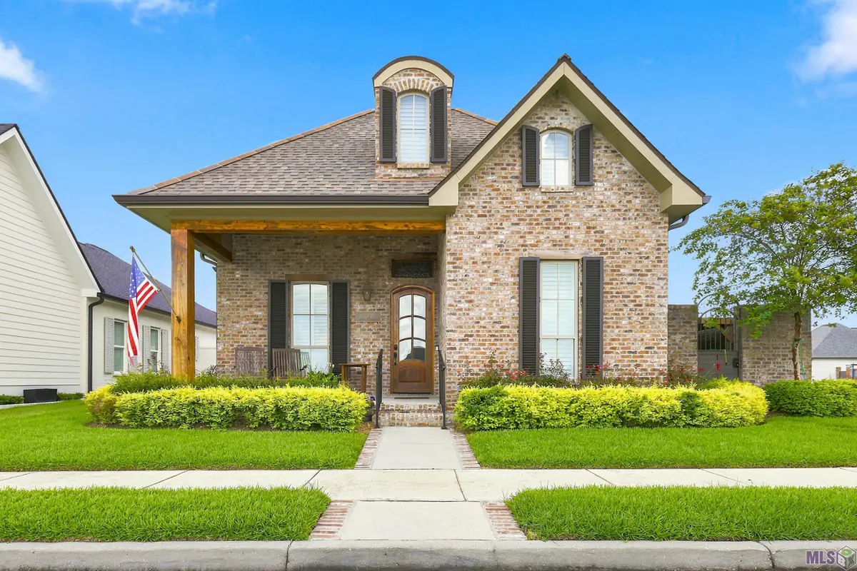 202 Rue Etienne, Thibodaux, LA 70301 - #1