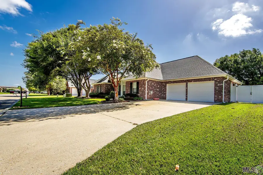 109 Webre Dr, Thibodaux, LA 70301 - #3