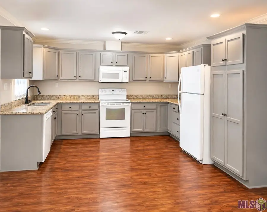 416 Clarke Rd, Bayou Vista, LA 70380 - #2