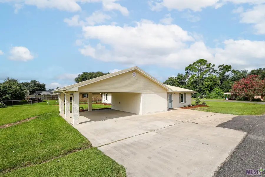 301 Julia St, Thibodaux, LA 70301 - #3