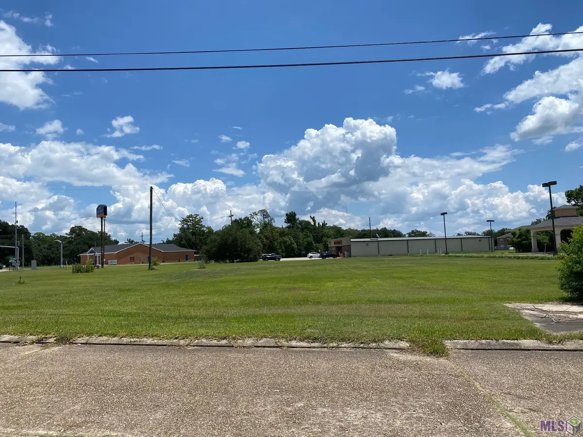 1055 Bayou Black Dr, Houma, LA 70360 - #1
