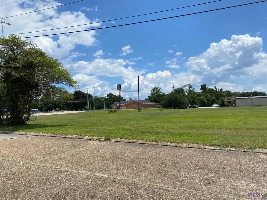 1055 Bayou Black Dr, Houma, LA 70360 - #2