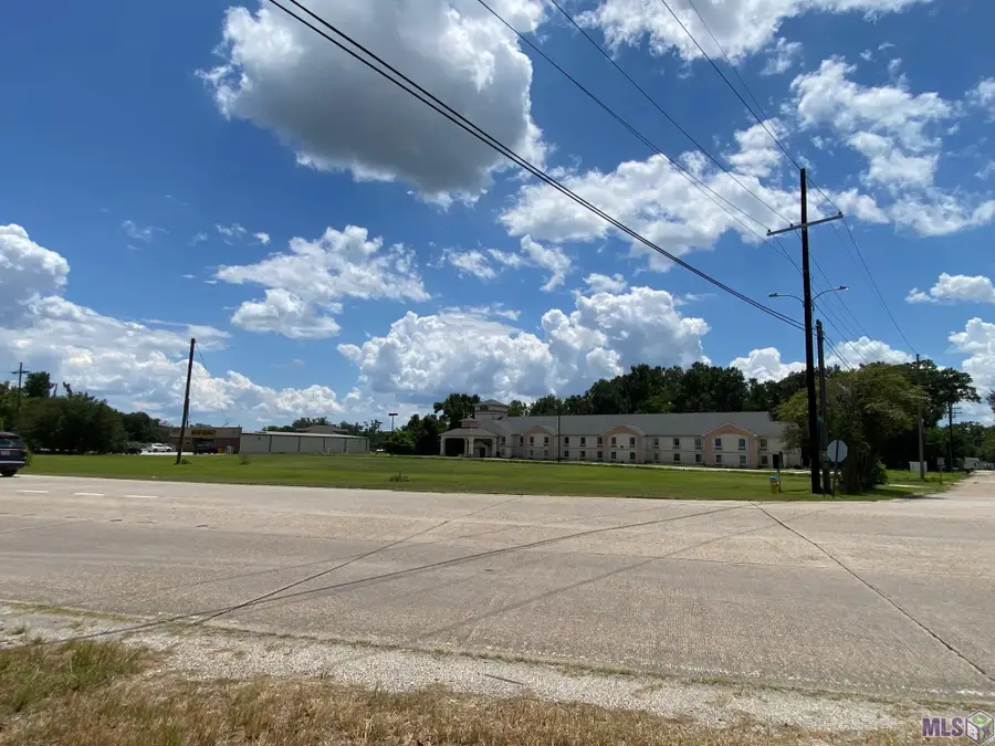 1055 Bayou Black Dr, Houma, LA 70360 - #3