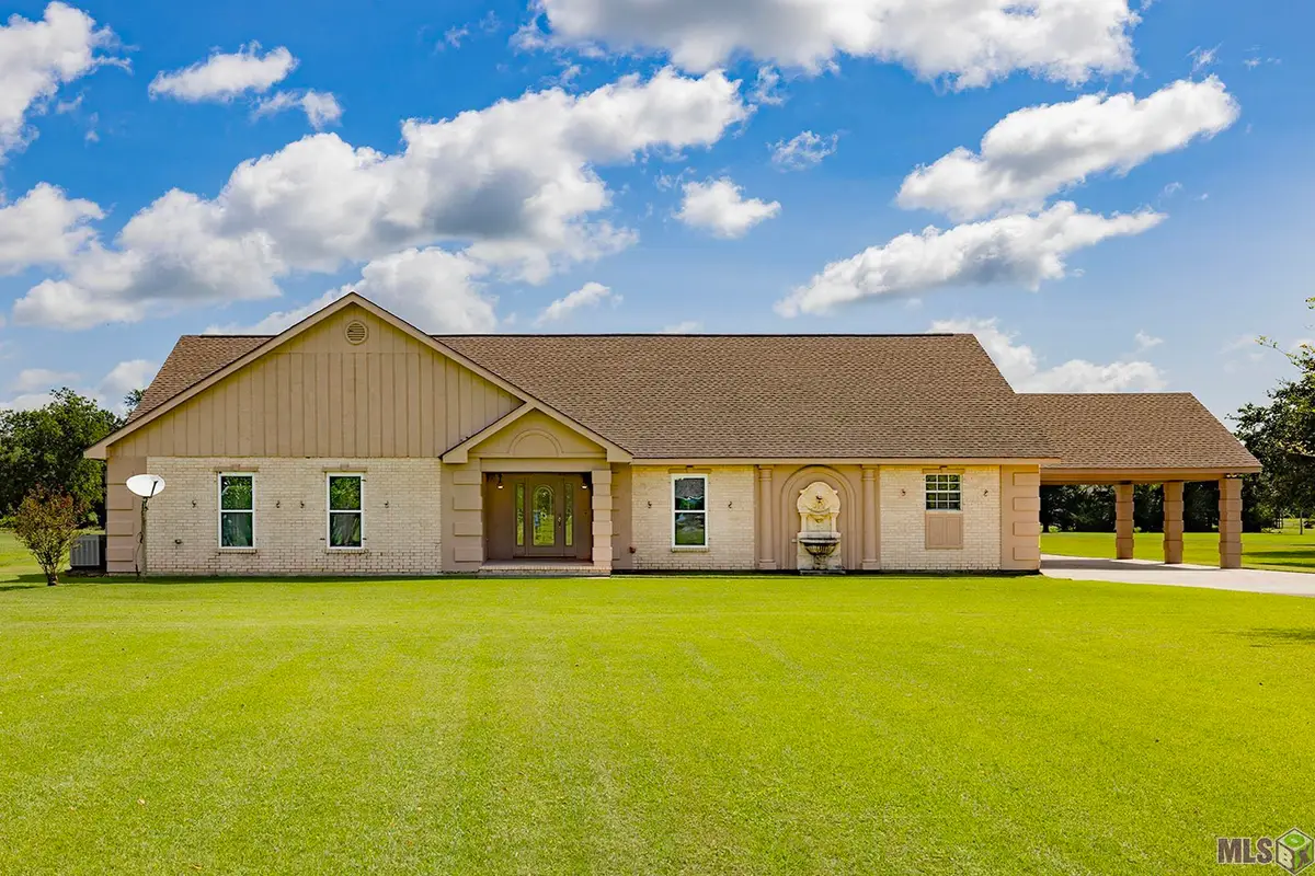 4133 Bayouside Dr, Houma, LA 70363 - #1