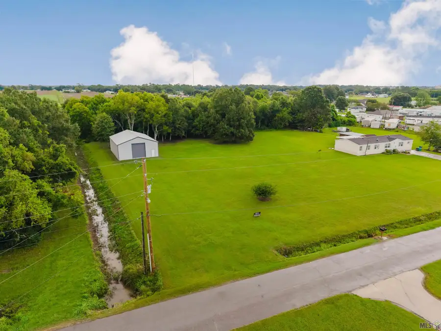 201 Madewood Place, Thibodaux, LA 70301 - #3