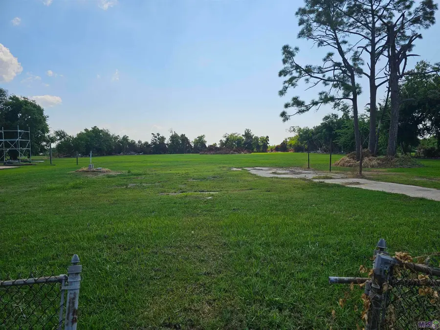 5515 Bayouside Dr, Chauvin, LA 70344 - #2