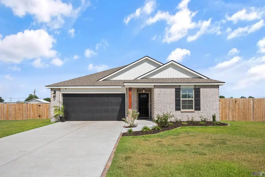 23053 Planters Dr, Vacherie, LA 70090 - #2