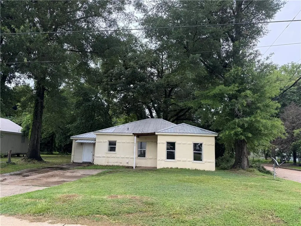 77 Texas Avenue, Alexandria, LA 71301 - Image #1